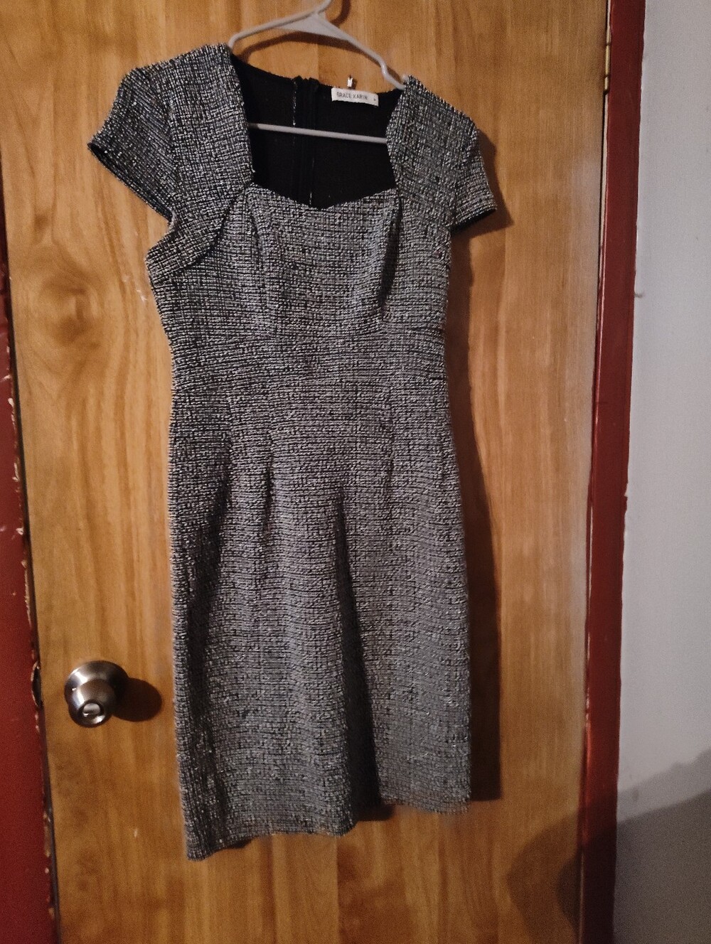 Grace Karin Gray Textured Sheath Dress with Cap Sleeves